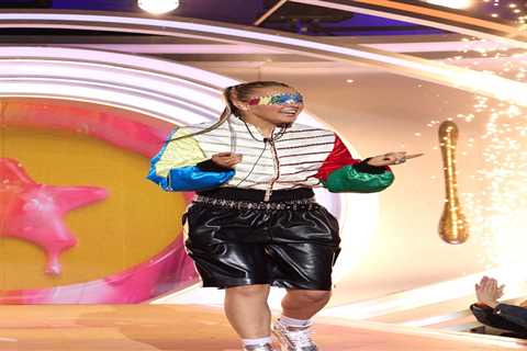 Analysis: JoJo Siwa and Chris Hughes Develop Close Friendship Post-Celebrity Big Brother,..