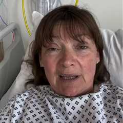 Lorraine Kelly's Health Revelation: Navigating Surgery with Grace and Transparency