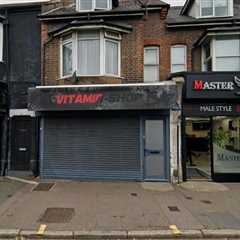 Health store vanishes from Watford high street - locals gutted