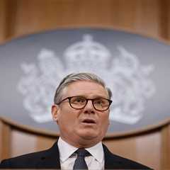 Keir's Border Crackdown: Britain Could Become an Island of Strangers Without Tough New Rules