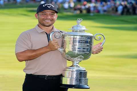 Xander Schauffele's PGA Champions Dinner Revealed: Wagyu Beef and... Cigars for Everyone?