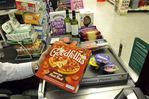 Tesco's Pizza Deal Shocker - £1 Price Hike Has Families Fuming