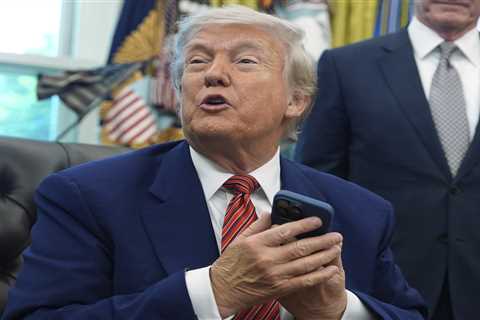 White House Facilitates Diplomatic Dialogue Amid Trump and Musk's Escalating Conflict