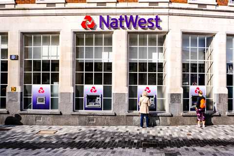 NatWest Just Killed Six More Branches This Week (And Nobody Seems to Care)