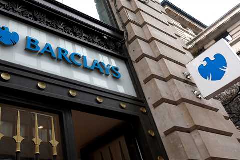 Got This Sketchy Text From Barclays? Here's Why Your Gut Was Right