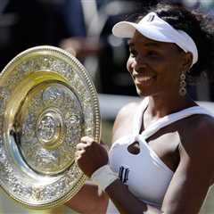 Venus Williams Just Broke My Brain (And Maybe Tennis History) With This Comeback