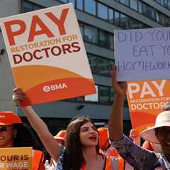 Medical Ethics Dilemma: Doctor Breaks Strike to Save Lives Amid Union Standoff