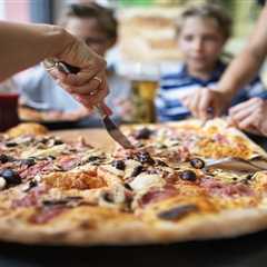 Another Restaurant Chain Bites the Dust (And This One Actually Hurt)