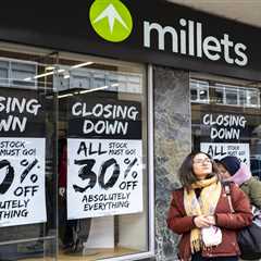 This Outdoor Gear Chain Just Went Full Panic Mode (And I'm Here for the Bargains)