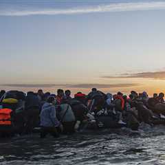 Analysis: Record Surge in Migrant Channel Crossings Despite Political Promises