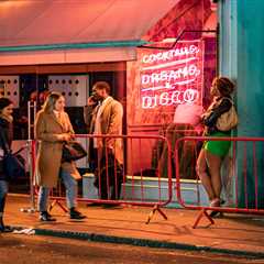 Another Chain Bites the Dust: Simmons Bar's Reality Check