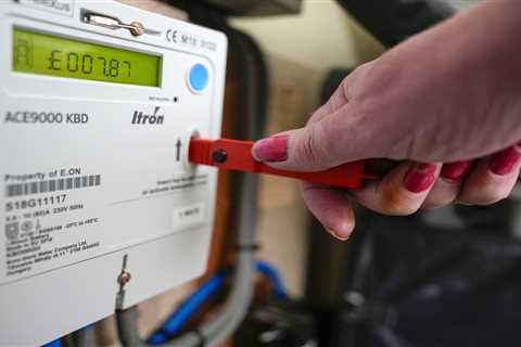 £1,700 Energy Grants Are Just Sitting There - And Most People Don't Even Know