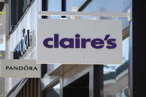 Claire's is Hemorrhaging Money and I'm Not Even Surprised