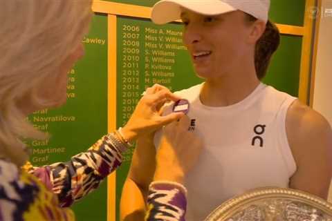 Iga's Historic Wimbledon Win Just Earned Her Something Money Can't Buy