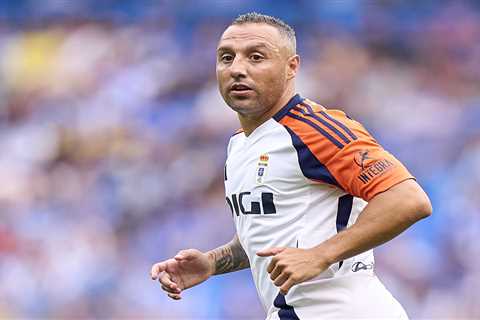 This 40-Year-Old Arsenal Legend Just Pulled Off the Most Heartwarming Career Move I've Ever Seen