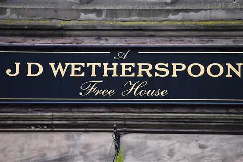 Wetherspoons Just Dropped Their Prices to £1.66 – Here's When You Can Actually Get These Deals