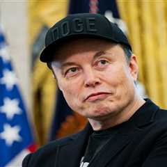 Musk's Tesla Just Filed to Sell Electricity in Britain (And I'm Not Sure How to Feel About This)