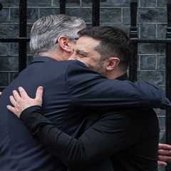 Starmer and Zelensky Unite Ahead of High-Stakes Trump & Putin Summit