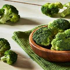 Cruciferous Vegetables' Impact on Bowel Cancer Risk: Scientific Insights