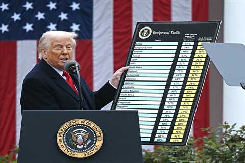 US Appeals Court Deems Trump's Global Tariffs Unlawful, Yet Levies Remain