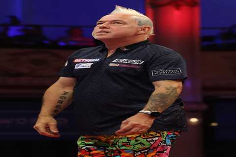 Watching Peter Wright Crumble at 74 Average Made Me Question Everything