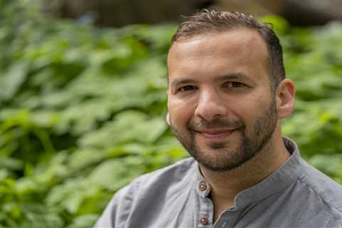 The Moral Dilemma of Shoplifting: Poverty, Compassion, and Justice in the UK